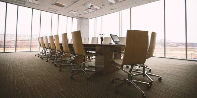 Впервые за четыре года в России больше создано компаний, чем ликвидировано - 2021-06-16 20:00:00 - 1