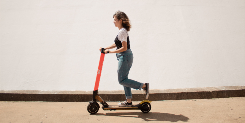 Россиян могут обязать ставить на учет электросамокаты - 2023-04-27 18:35:00 - 1