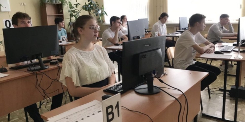 Выпускники впервые на компьютерах сдали ЕГЭ по информатике - 2021-07-03 18:00:00 - 1