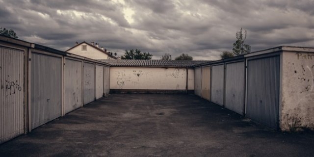 В Великих Луках украли основание гаража - 2021-06-08 15:35:00 - 1