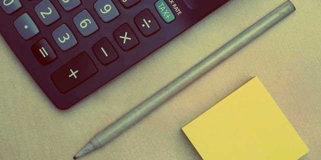 Великолучанка оплатила коммунальные платежи, чтобы не потерять квартиру - 2023-01-11 11:05:00 - 1