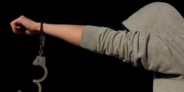 18-летняя великолучанка и ее сожитель организовали наркобизнес - 2021-12-01 11:35:00 - 1