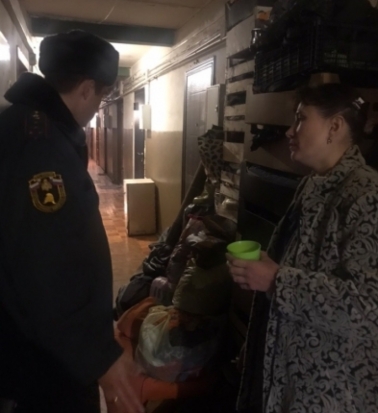 Жителям города Великие Луки напомнили правила пожарной безопасности - 2018-11-01 18:20:00 - 1