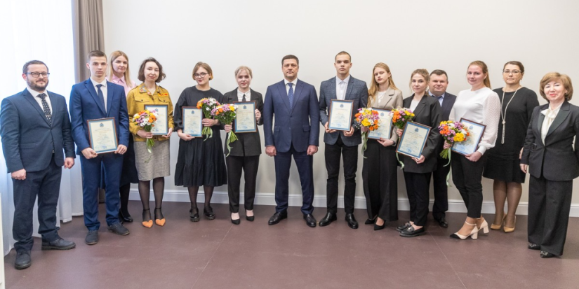 Михаил Ведерников встретился со студентами ПсковГУ - 2023-01-26 08:35:00 - 1