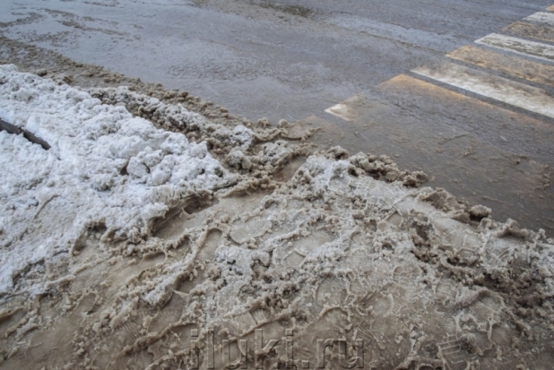 Памятка: как по ГОСТу должны убирать дороги и тротуары зимой - 2018-12-12 15:59:00 - 1