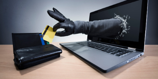 600 тысяч похитил мошенник у великолучанки - 2021-02-15 16:00:00 - 1