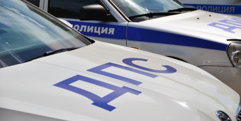 Житель Дно предоставил сотруднику ГИБДД поддельное водительское удостоверение - 2022-06-24 10:35:00 - 1