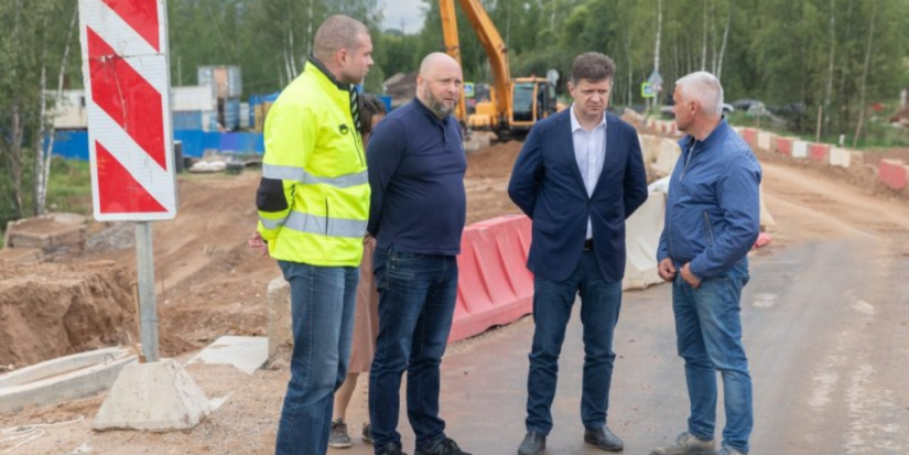 Игорь Шатурный проконтролировал сроки исполнения дорожных проектов - 2023-08-11 12:35:00 - 1