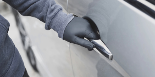 Житель Псковского района попал в ДТП на угнанной у соседа машине - 2021-02-01 15:43:00 - 1