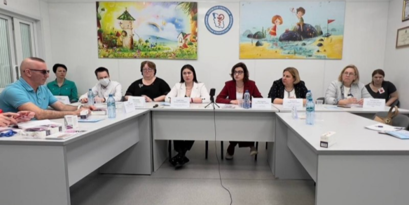 Меры противодействия ВИЧ-инфекции обсудили в Псковской инфекционной больнице - 2024-05-22 09:05:00 - 1