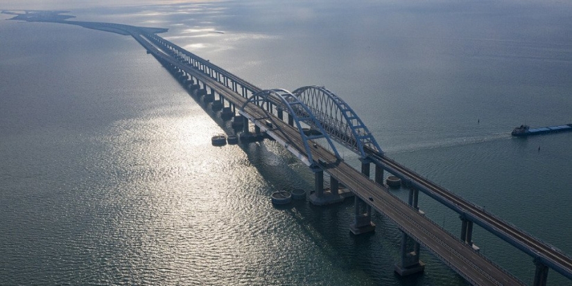 Разрушенную часть Крымского моста обещают полностью восстановить в декабре - 2022-11-04 19:05:00 - 1