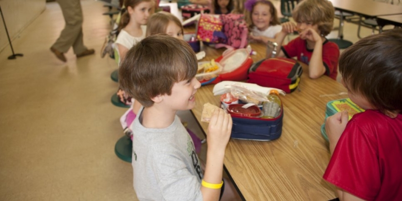 Народный фронт хочет усилить меры по комплексной безопасности детей в школе - 2021-09-19 14:00:00 - 1
