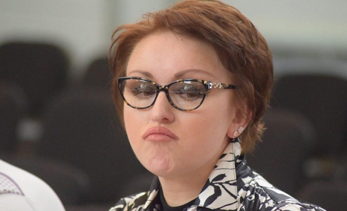 Саратовский министр уволена после заявлений о достаточности прожиточного минимума в 3,5 тысячи рублей - 2018-10-13 13:48:00 - 1