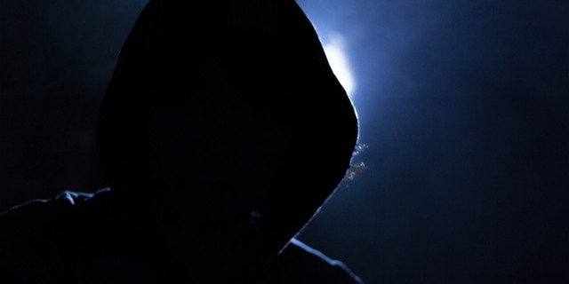Мужчина попытался обокрасть псковскую парикмахерскую - 2022-11-28 13:35:00 - 1