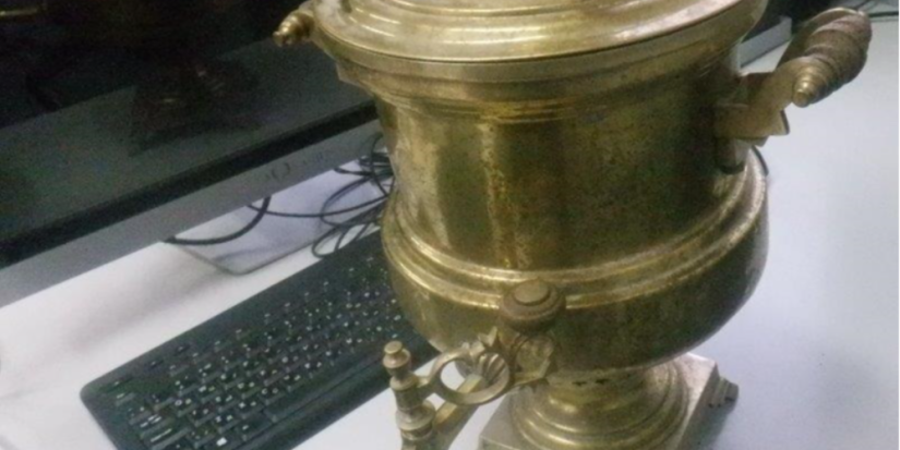 100-летний самовар не разрешили увезти из России псковские таможенники - 2023-01-23 14:35:00 - 1