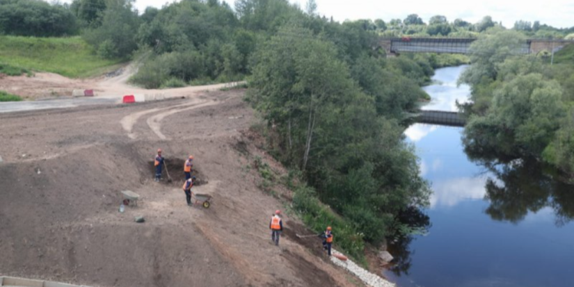 Автомобильный мост через Шелонь в Дедовичском районе откроют до конца месяца - 2023-07-14 14:05:00 - 1