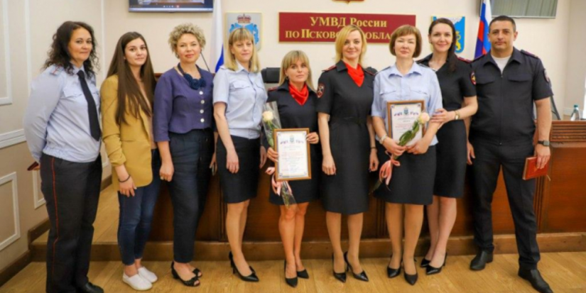 Сотрудница полиции Великолукского района стала «Лучшей по профессии» - 2023-05-29 10:05:00 - 1