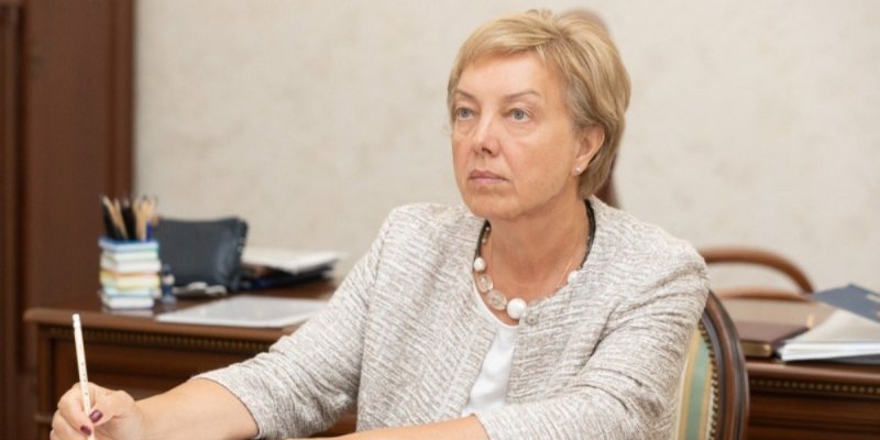 Вера Емельянова проконтролировала подготовку к новому учебному году - 2022-08-25 11:05:00 - 1