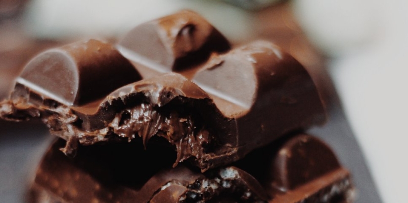 В Великих Луках мужчина похитил из магазина 126 плиток шоколада - 2021-09-02 17:21:00 - 1