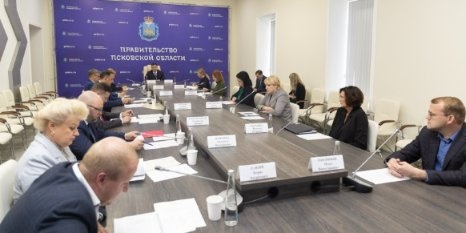 Губернатор провел совещание по реализации нацпроектов в Псковской области - 2022-09-20 08:36:00 - 1