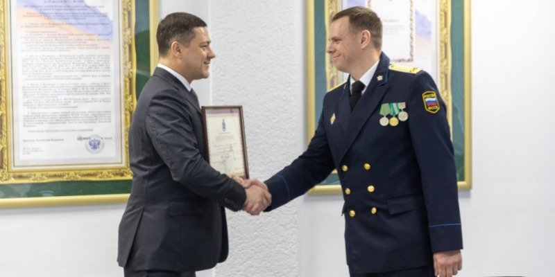 Губернатор оценил работу новой электронной системы службы судебных приставов - 2022-11-07 15:09:22 - 1