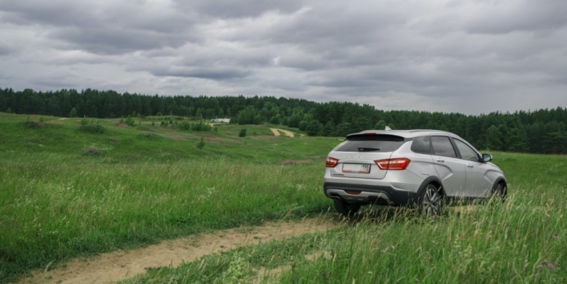 Машины «АвтоВАЗа» подорожали в шестой раз за год - 2021-10-18 19:30:00 - 1