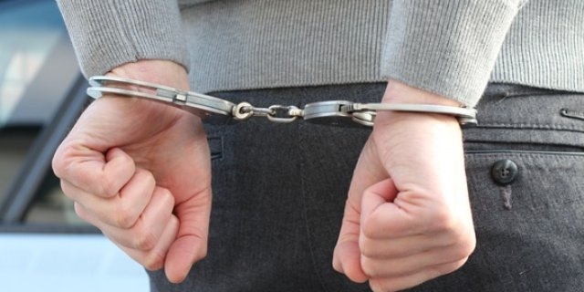 Трое псковичей обвиняются в содержании притонов и вымогательстве - 2021-12-28 10:35:00 - 1
