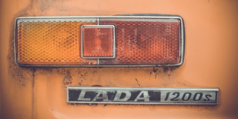 «АвтоВАЗ» решил отказаться от магнитолы и мультируля из-за дефицита деталей - 2021-06-25 20:00:00 - 1