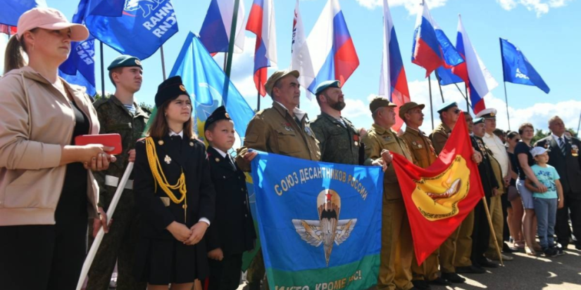 Великолукские волонтеры победили на этапе Всероссийского конкурса волонтеров - 2023-05-12 10:35:00 - 1