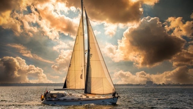 В Великих Луках состоялось открытие выставки «Попутный ветер» - 2021-05-18 13:12:00 - 1