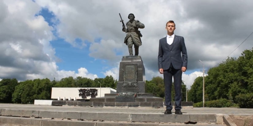 Великолучане могут поддержать школу №12 на Всероссийском конкурсе - 2022-08-05 11:35:00 - 1