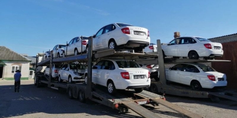 Первая партия автомобилей медслужбы поступила в Псковскую область - 2022-08-15 17:35:00 - 1