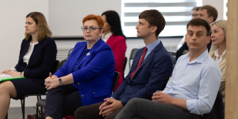 Нинель Салагаева провела встречу с предпринимателями Псковской области - 2023-05-29 13:05:00 - 1