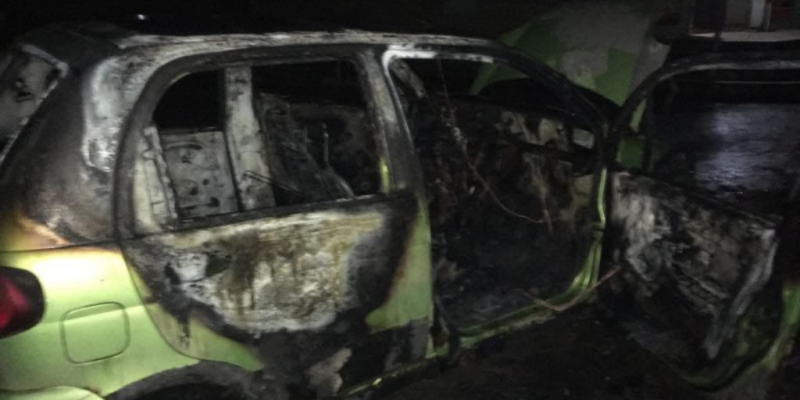 В Великих Луках сожгли Daewoo - 2021-03-02 09:19:00 - 1