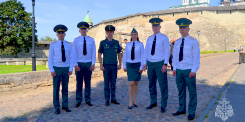 Ряды МЧС Псковской области пополнились новыми сотрудниками - 2023-08-02 16:05:00 - 1