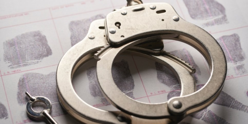 Псковича задержали с украденными ножами - 2021-10-06 13:35:00 - 1