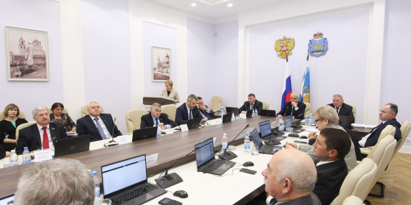 Закон о патриотическом воспитании принят в Псковской области - 2023-01-26 16:35:00 - 1