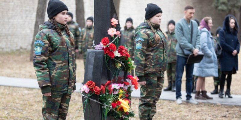 В Пскове почтили память малолетних узников фашистских концлагерей - 2022-04-11 15:35:00 - 1