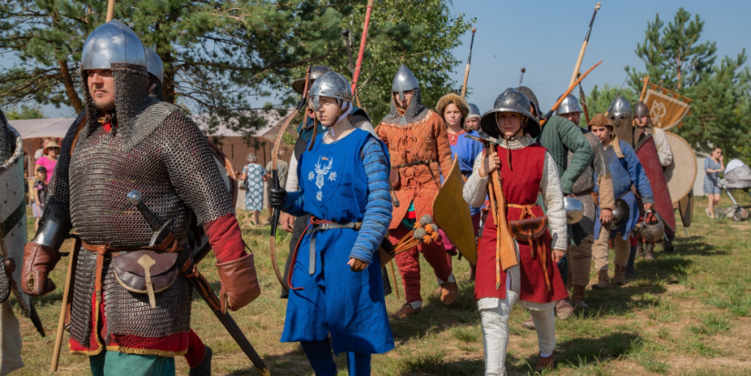 Битва реконструкторов развернётся на фестивале «Александрова дорога» в Самолве - 2023-07-11 15:05:00 - 1