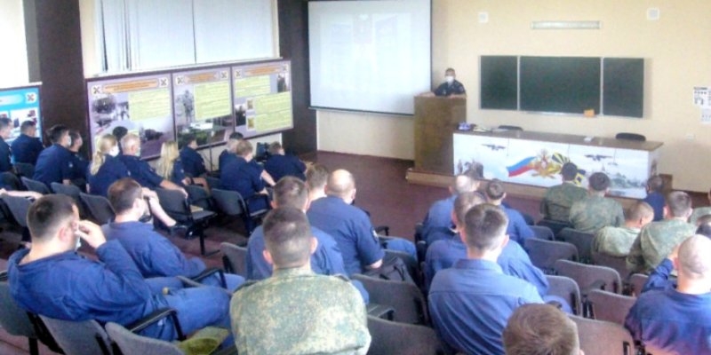 Псковские полицейские провели ряд антинаркотических мероприятий - 2021-07-05 15:13:00 - 1