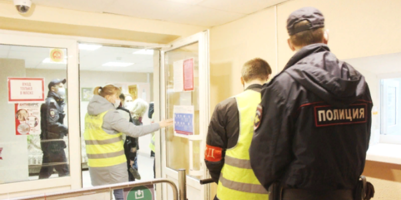 Псковские полицейские провели рейд по студенческим общежитиям - 2021-04-15 10:13:00 - 1