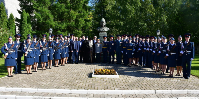 Первокурсники Университета ФСИН в Пскове приняли присягу - 2023-09-11 12:35:00 - 1