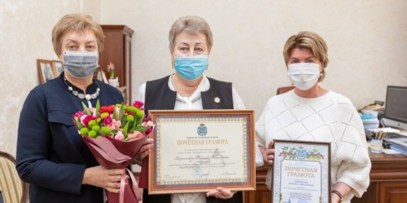 Главврач кожно-венерологический диспансера награждена грамотой Губернатора - 2022-03-14 09:05:00 - 1