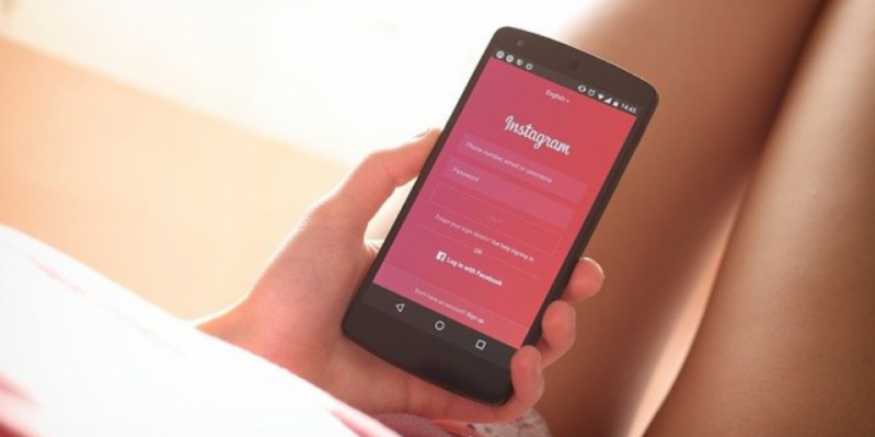 Instagram будет удалять аккаунты за оскорбления - 2021-02-12 19:00:00 - 1