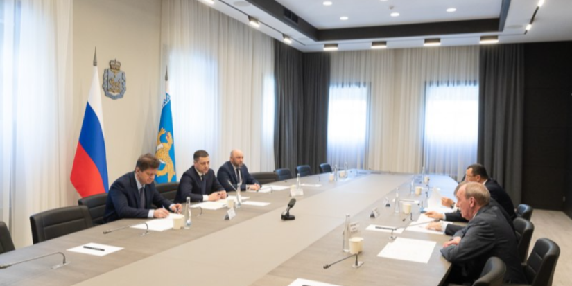 Работу псковского аэропорта обсудил Губернатор с руководством Новапорт Холдинга - 2023-03-20 08:35:00 - 1