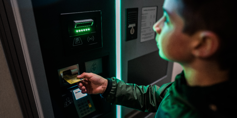 Сбер запустит банкоматы без приема карт - 2023-04-19 19:05:00 - 1