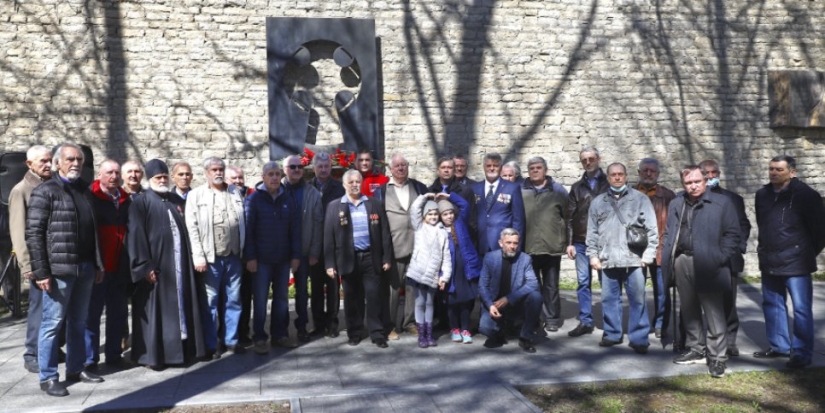 Память жертв чернобыльской катастрофы почтили в Пскове - 2022-04-28 14:10:08 - 1