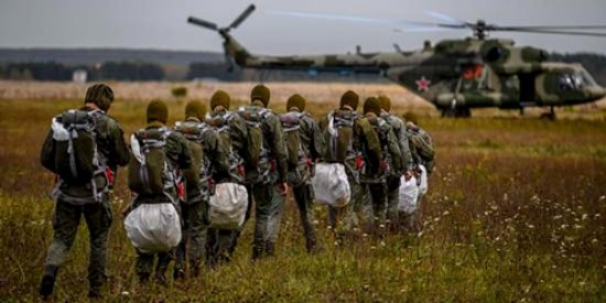 Разведчики ЗВО отработали десантирование на воду в Псковской области - 2021-07-09 14:56:00 - 1