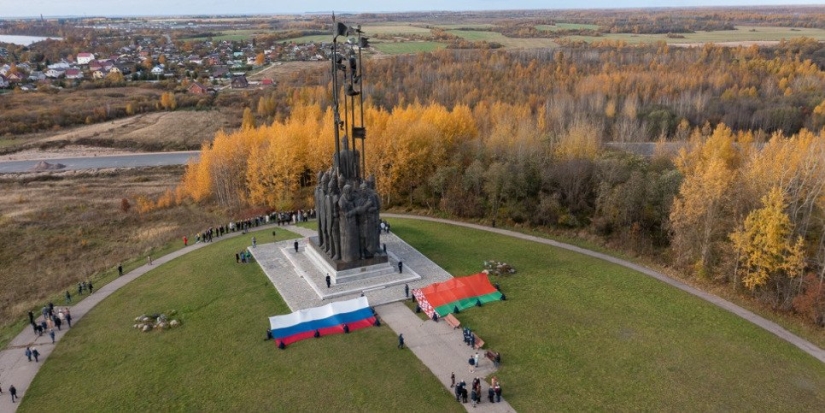 В Пскове прошла 11- я встреча городов-побратимов России и Белоруссии - 2022-10-17 09:35:00 - 1