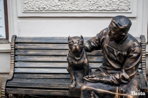 В Петербурге прошло официальное открытие памятника по мотивам «Собачьего сердца» - 2018-11-26 14:32:00 - 1